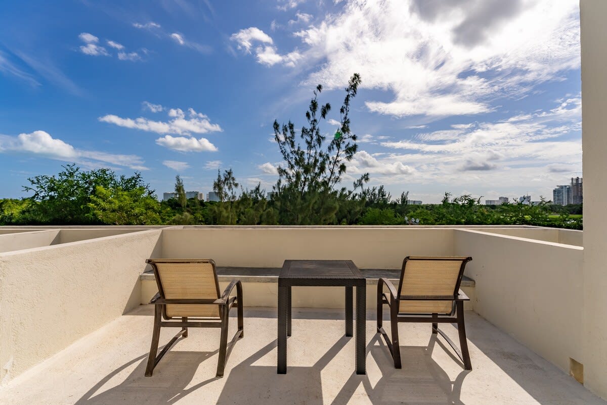 View 8
