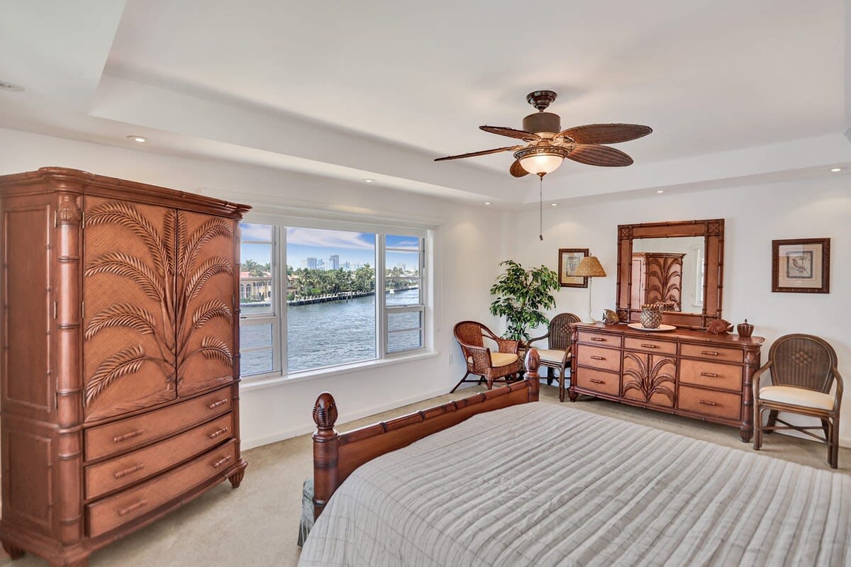 Fort Lauderdale Yacht & Beach Club 411