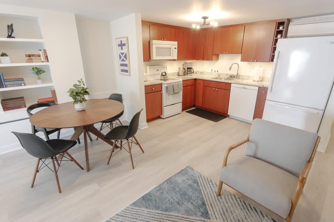 Modern Apartment In The Heart Of Logan Circle