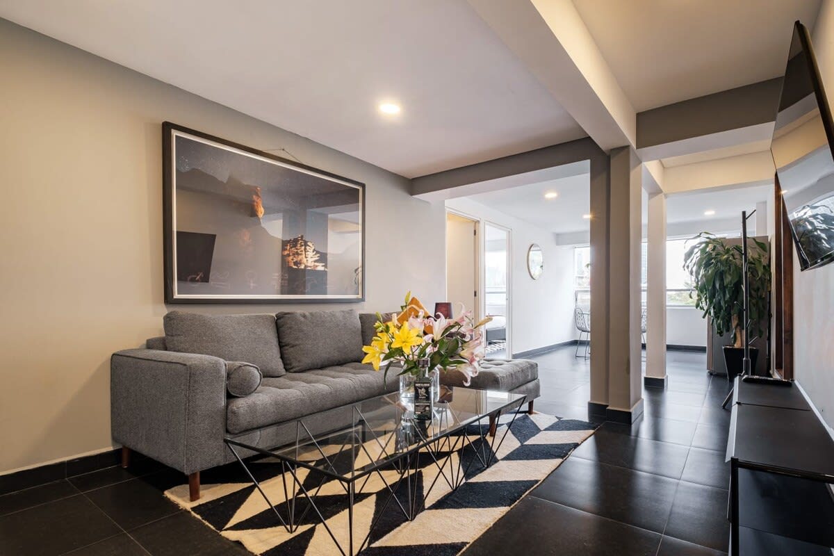 2-Bedroom Apartment in Polanco w/ Gym & Terrace — Ciudad de México, Ciudad de México — vacation rental