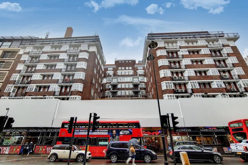 View 3B Apartment Near Harrods in Knightsbridge in Brompton Road 88 SW3 1ES 3B Apartment Near Harrods in Knightsbridge in Brompton Road 88 SW3 1ES - Property image 12 - VivreStays