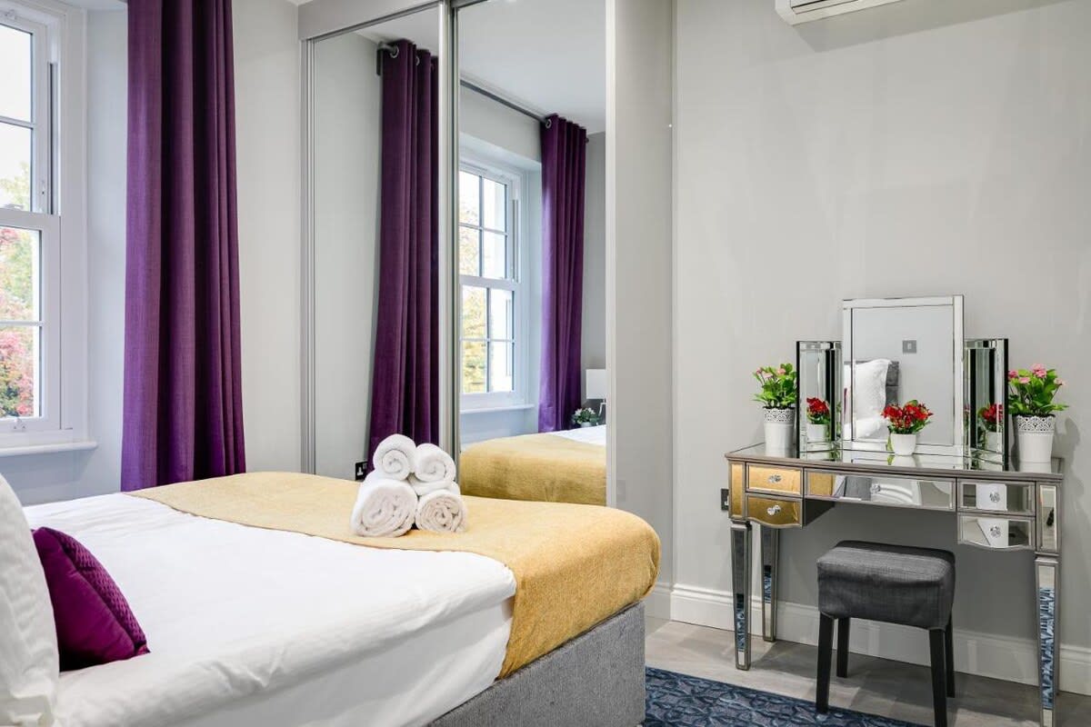 Stylish 3-Bedroom Apartment in Greater London in Carlton Vale NW6 5EE - Property image 14 - VivreStays
