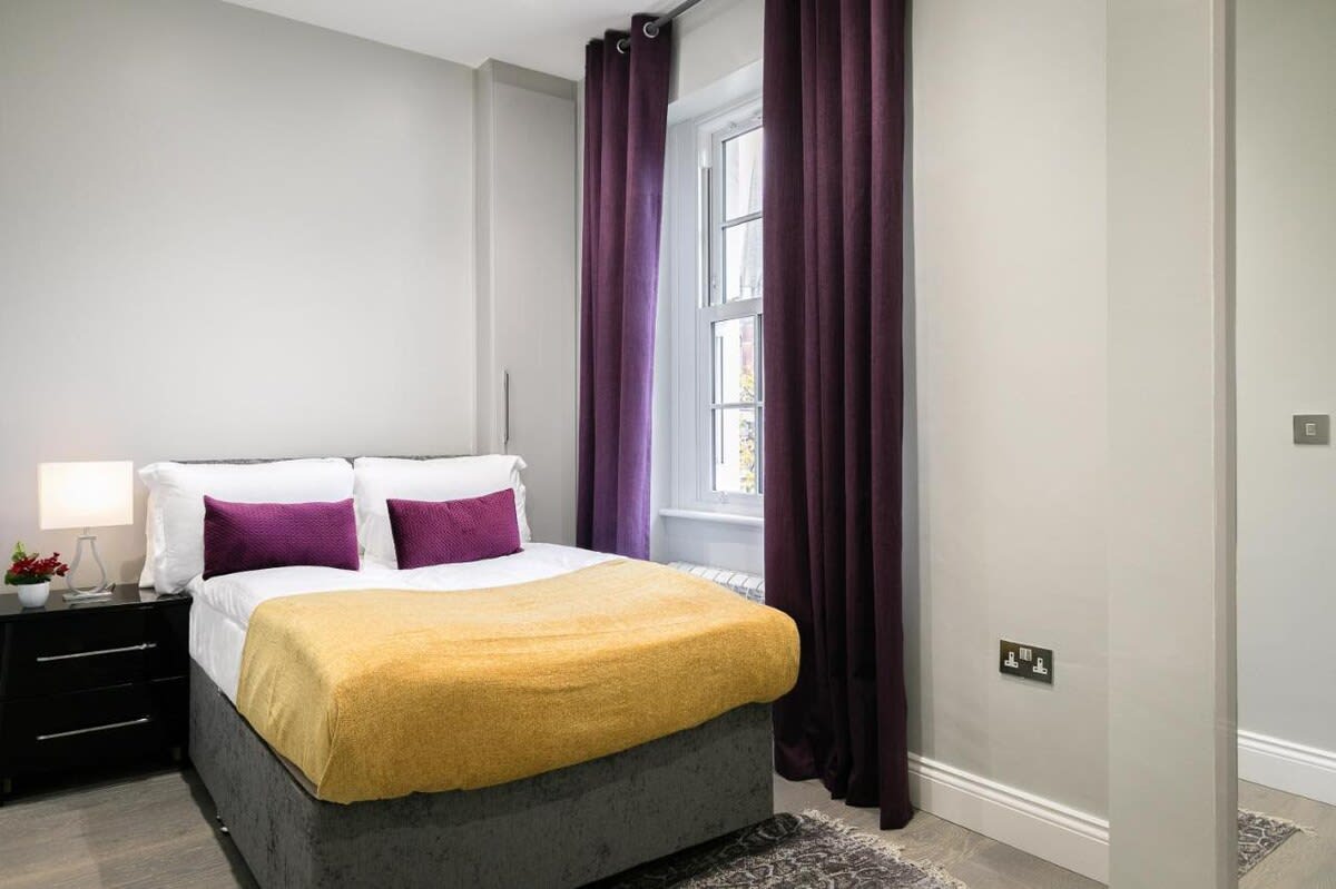 Stylish 3-Bedroom Apartment in Greater London in Carlton Vale NW6 5EE - Property image 7 - VivreStays