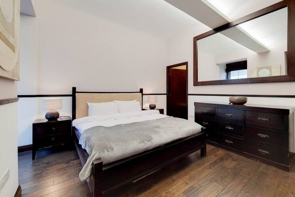 Modern Georgian Apartment in Belgravia in Lyall Street SW1 - Property image 5 - VivreStays