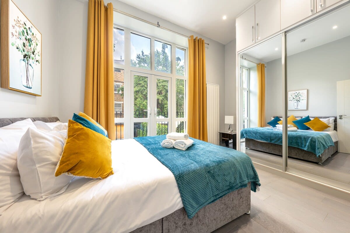 Modern 3-Bed Apartment in Greater London in Carlton Vale NW6 5EE - Property image 22 - VivreStays
