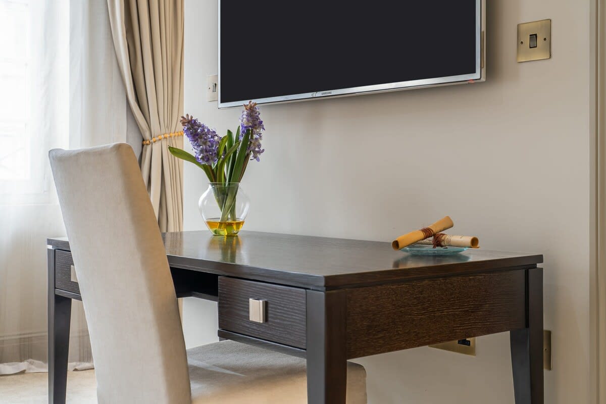 Luxurious Mayfair Mansion in London in Hertford Street W1J 7SL - Property image 24 - VivreStays