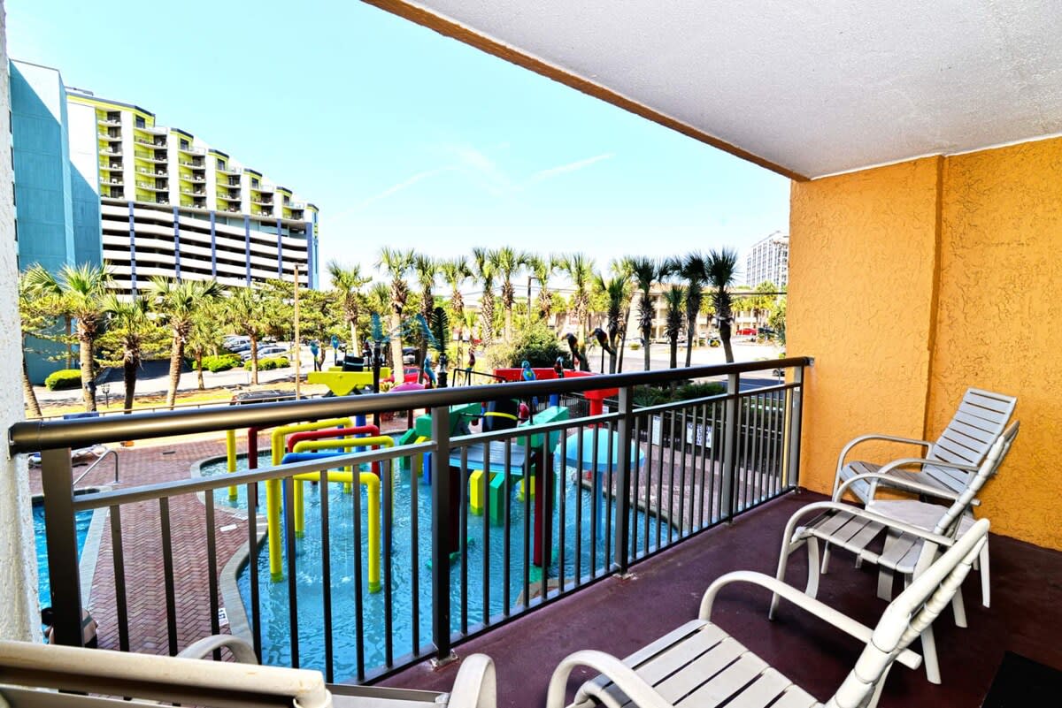 Pool View Oceanfront Caravelle Resort w/Lazy River!