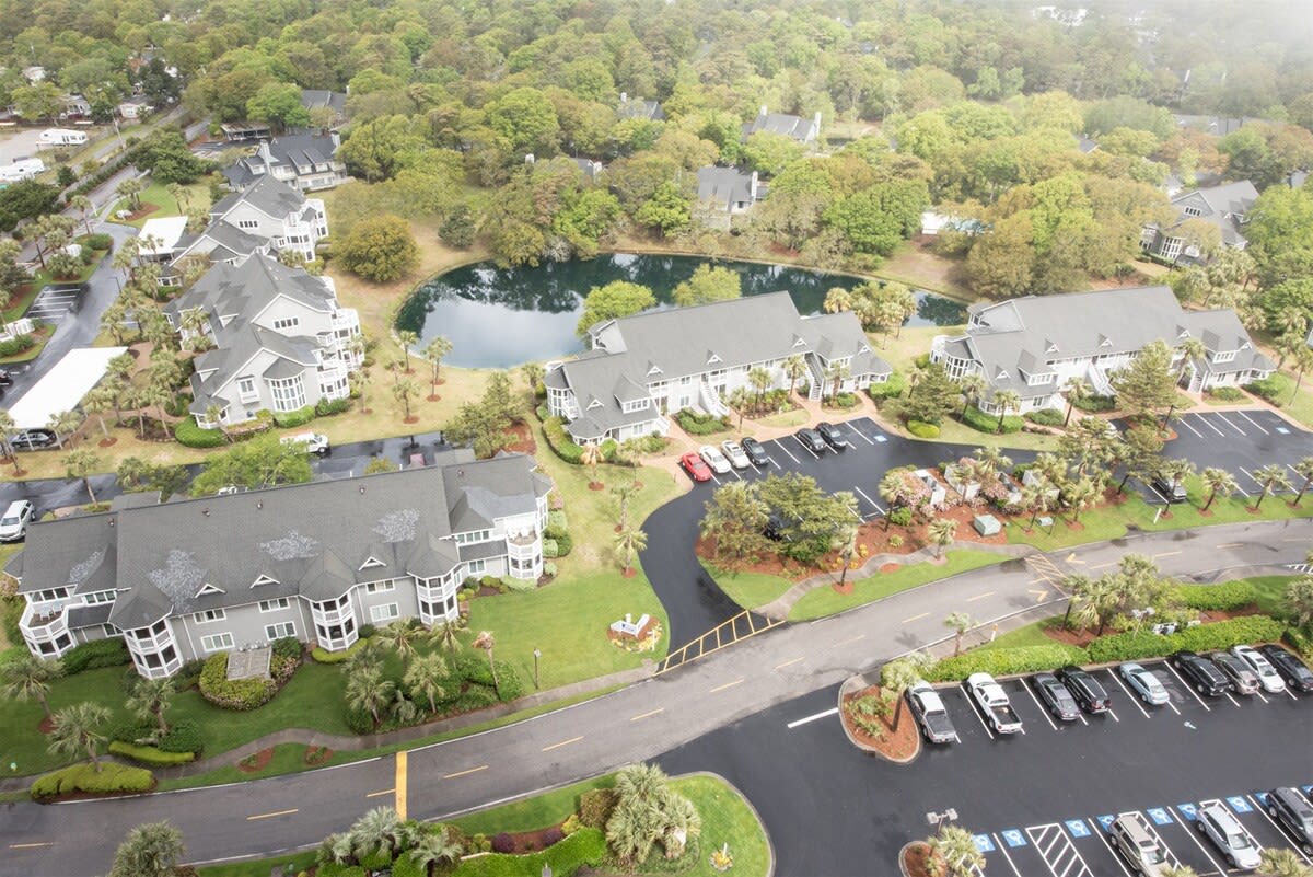 3 BALCONIES gorgeous bird's eye view of nature & ocean