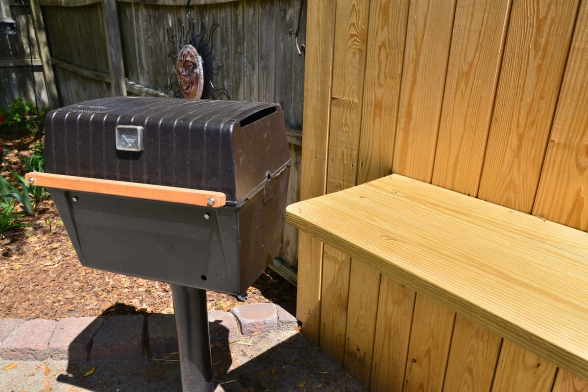 Outdoor Charcoal Grill