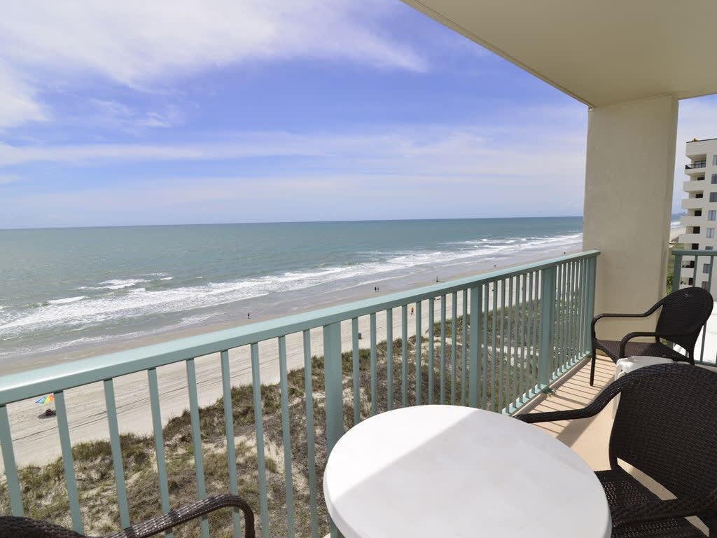 The Pinnacle Oceanfront Suite 2 Balconies  Top Location
