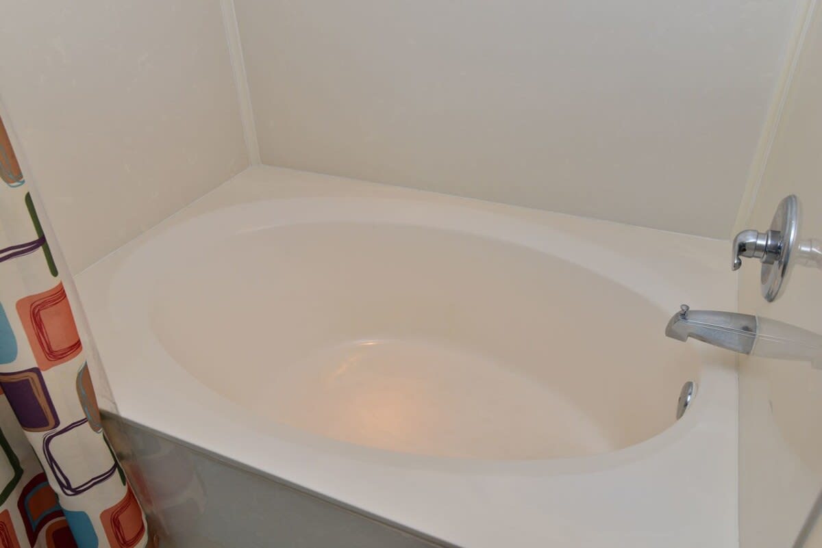 Full Sized Garden Tub