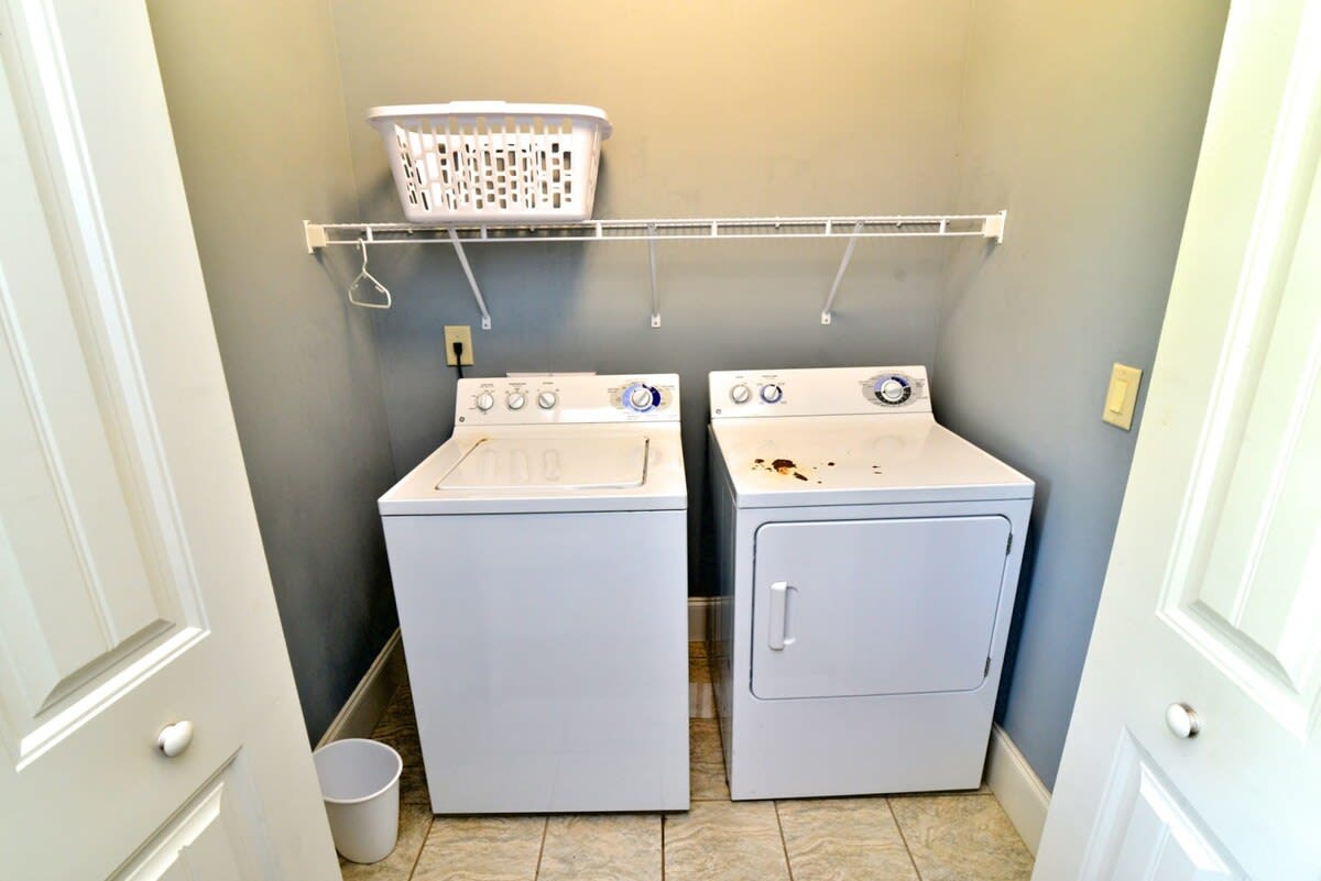 Full Sized Washer and Dryer