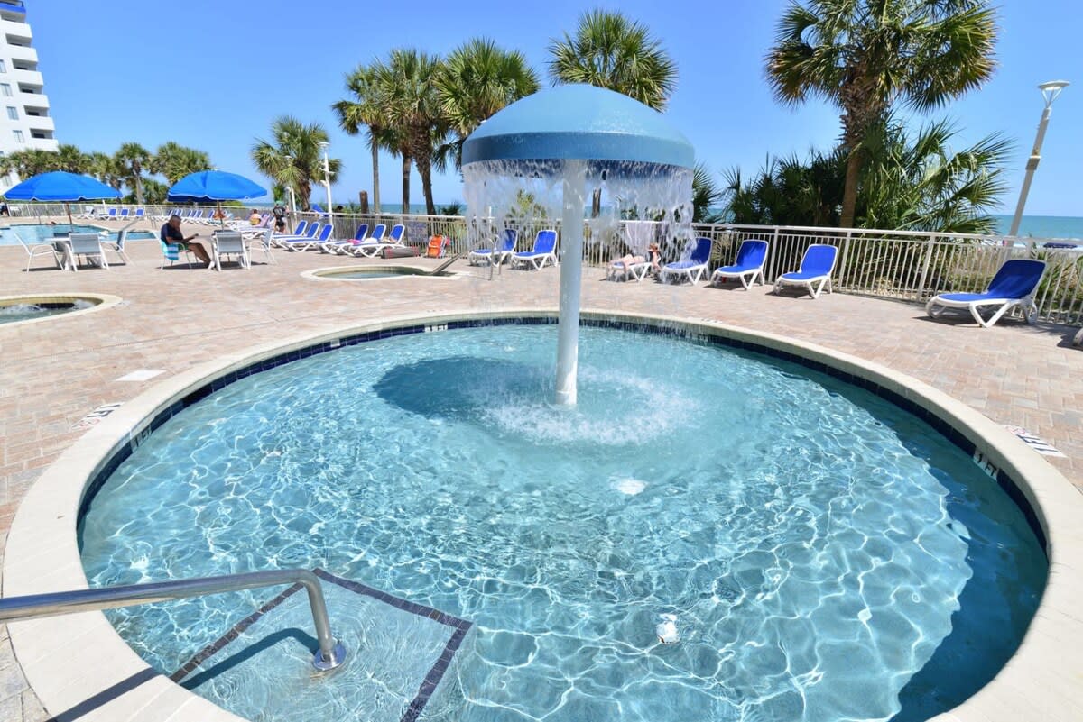 Oceanfront Spring Sessions Golf & Family Dream Resort!