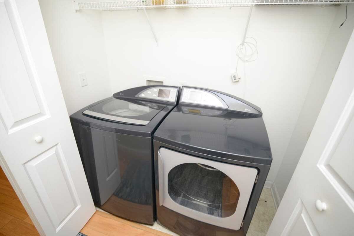 Indoor Laundry with Quality Washer & Dryer