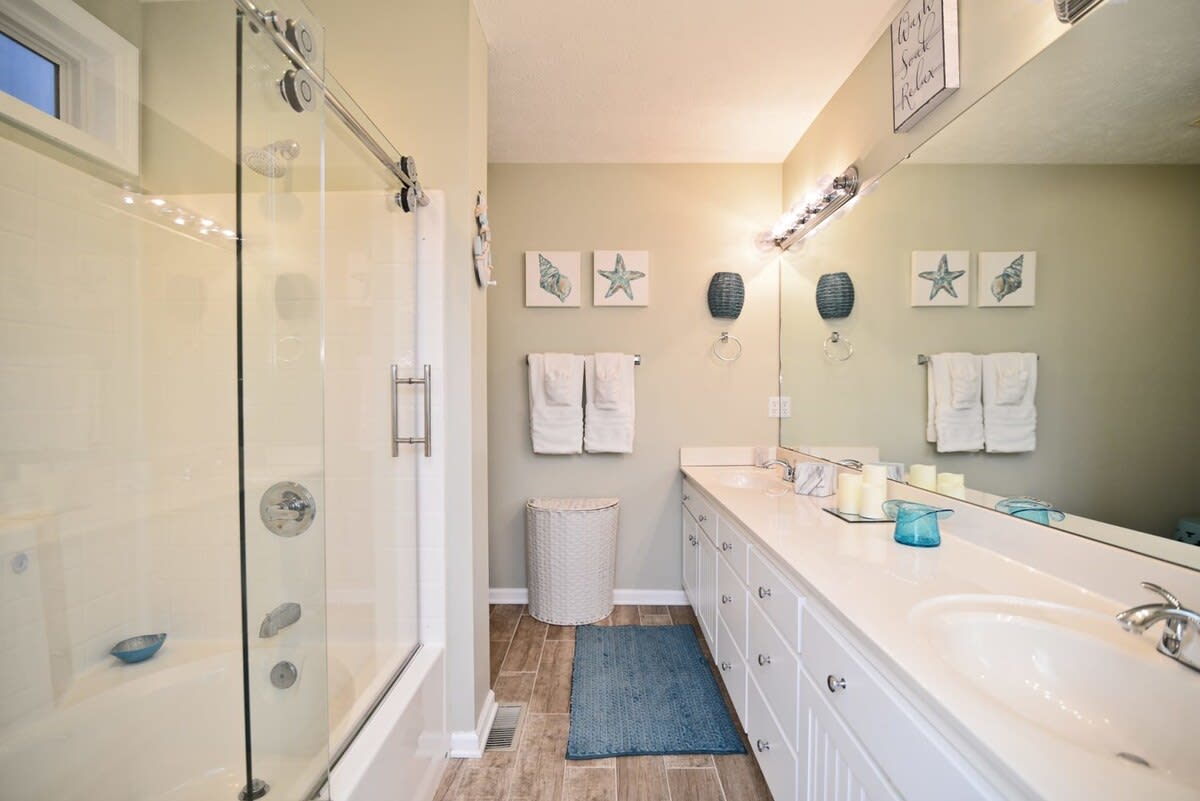 Large Master Bath for Two