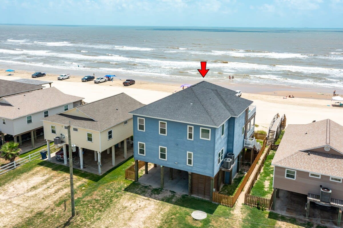 Big Blue Beach House Elevator Hot Tub Oceanfront