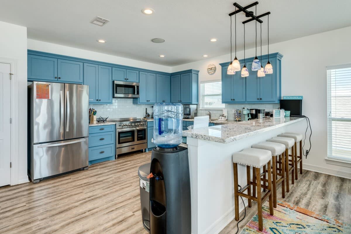 Big Blue Beach House Elevator Hot Tub Oceanfront 9