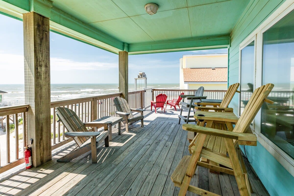 AWave From It All WOW View Steps to Beach Entrance 5