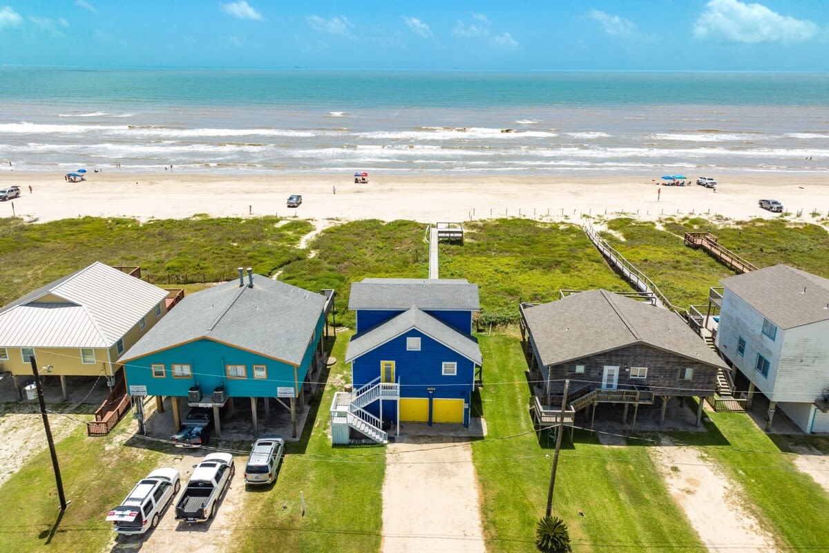 Bellamys Retreat Wake Walk Surf the Waves 9