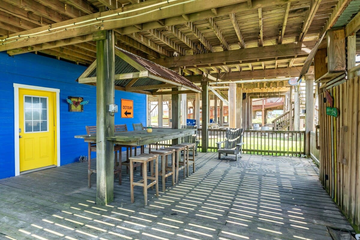 Bellamys Retreat Wake Walk Surf the Waves 5