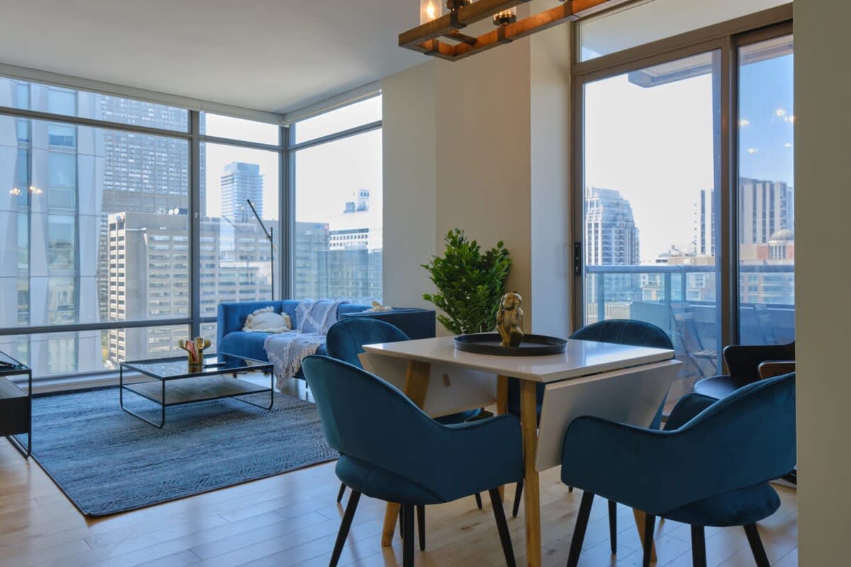 The Yorkville Elegance Suite