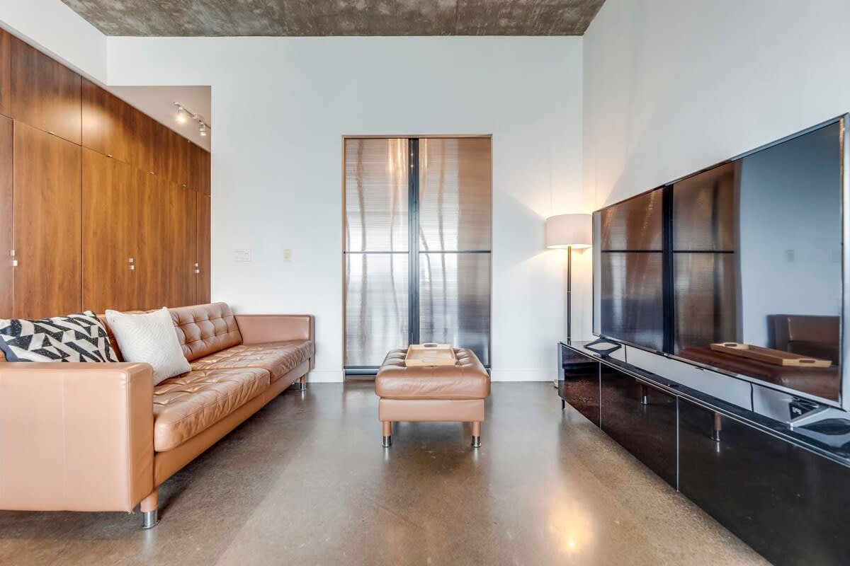 King West Loft