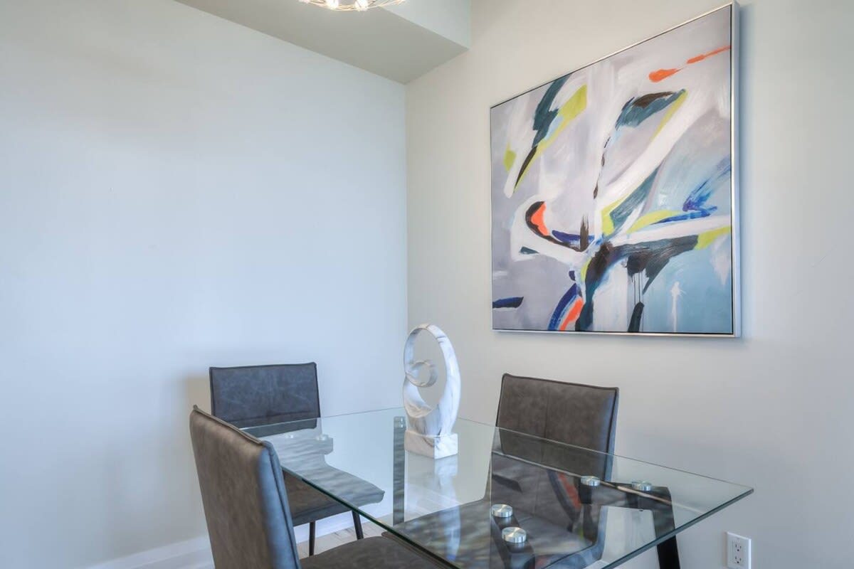 761 bay st. 3