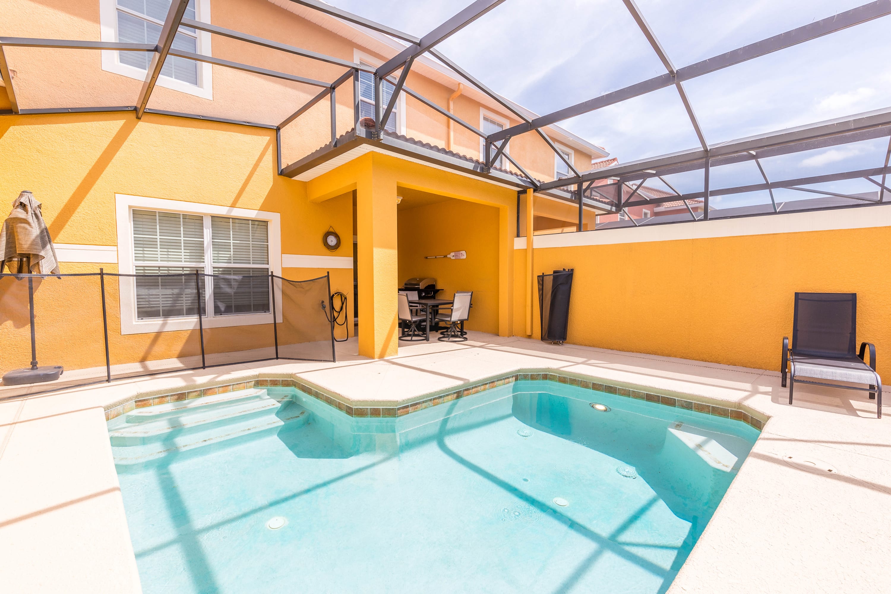 Private Pool Home Near Disney and Theme Parks