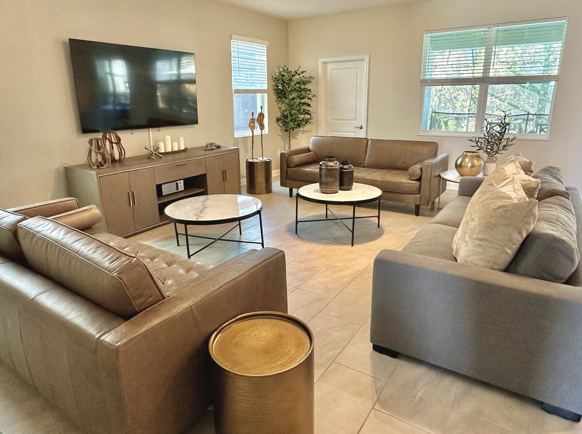 Modern Comfort: Enjoy the stylish and comfortable living space.

