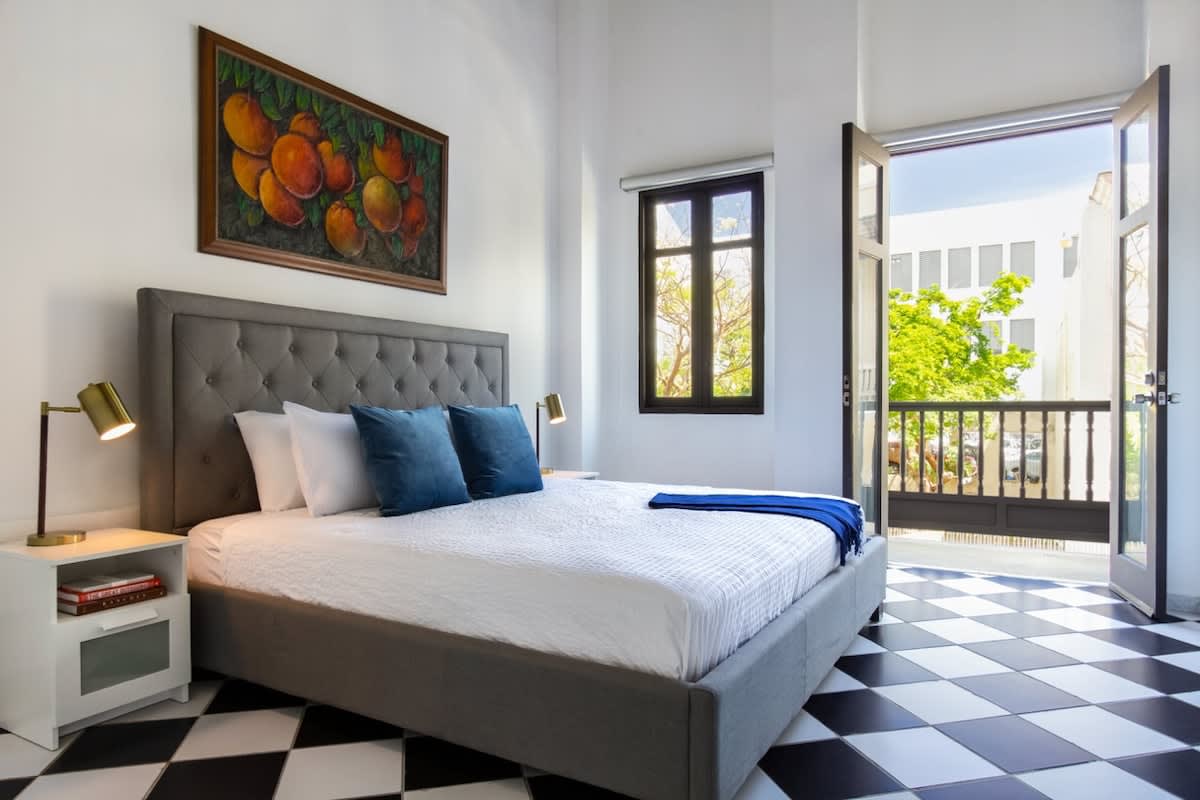 Plaza Suite | Your own private balcony 1 bedroom in Old San Juan — San Juan, San Juan — vacation rental
