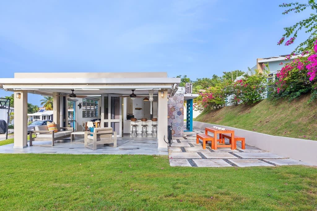 Villa Descalza | The Ultimate Surfers Retreat! — Rincón, Rincón — vacation rental