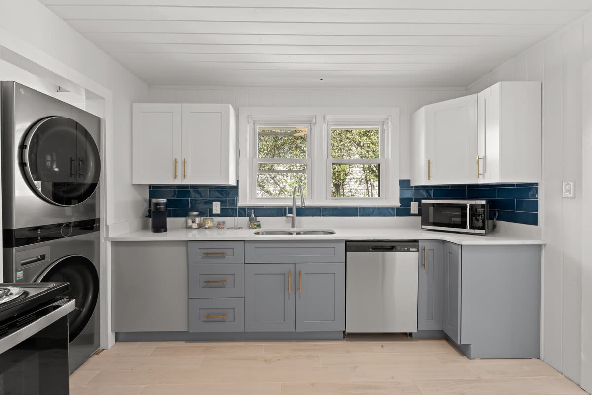 Listing image 6