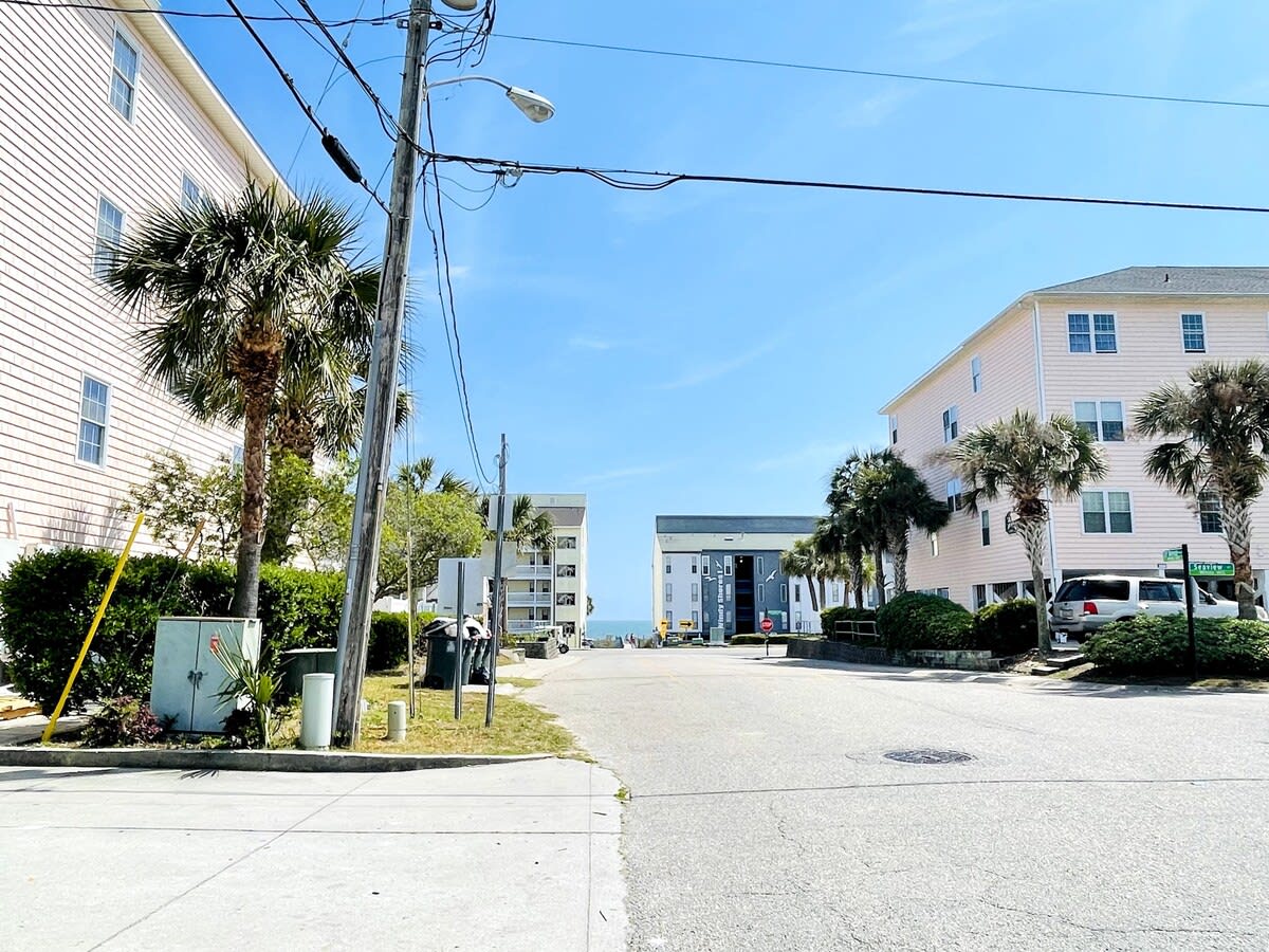 Listing image 62