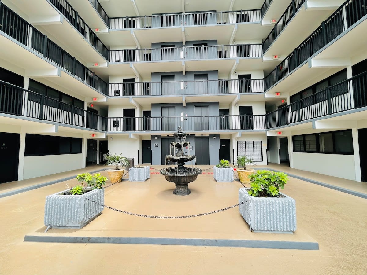 Listing image 13