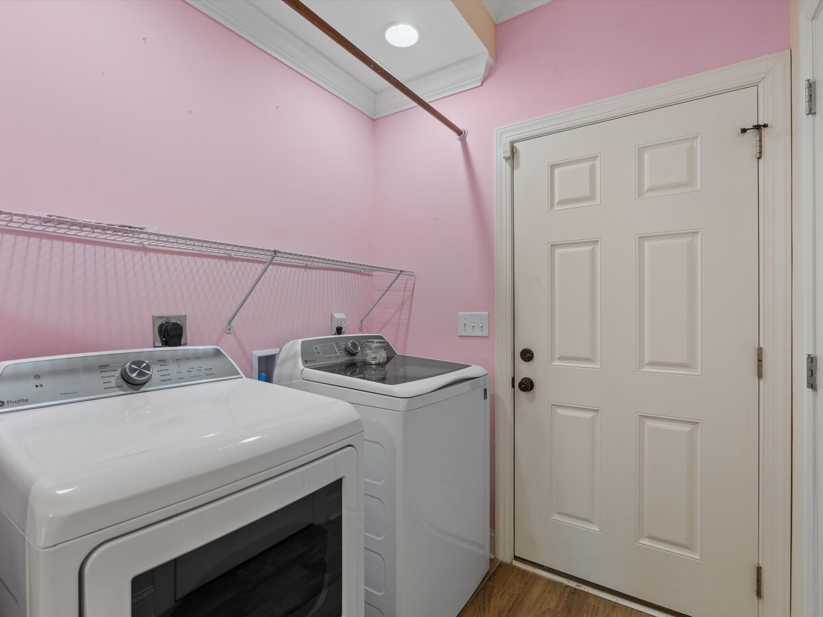 Listing image 16