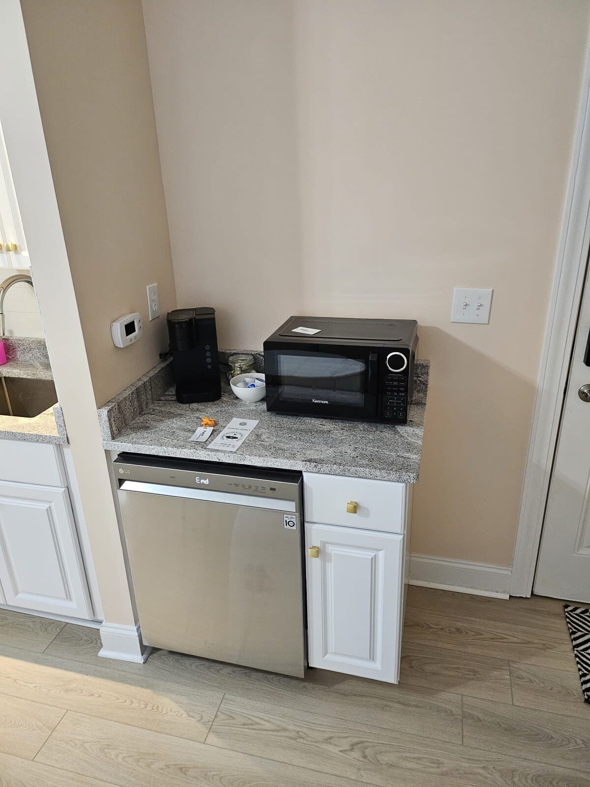 Listing image 9