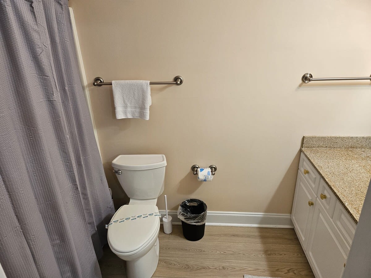Listing image 6