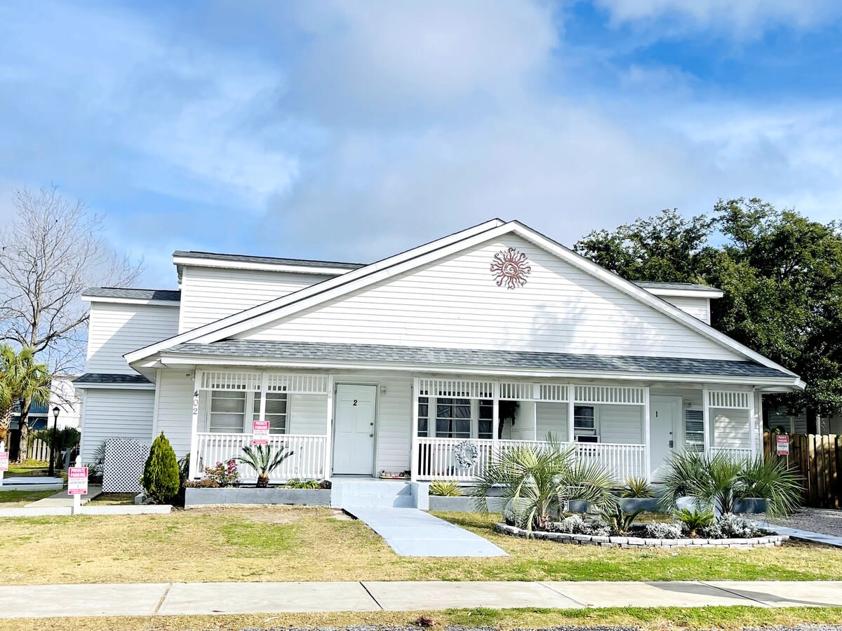 Listing image 2