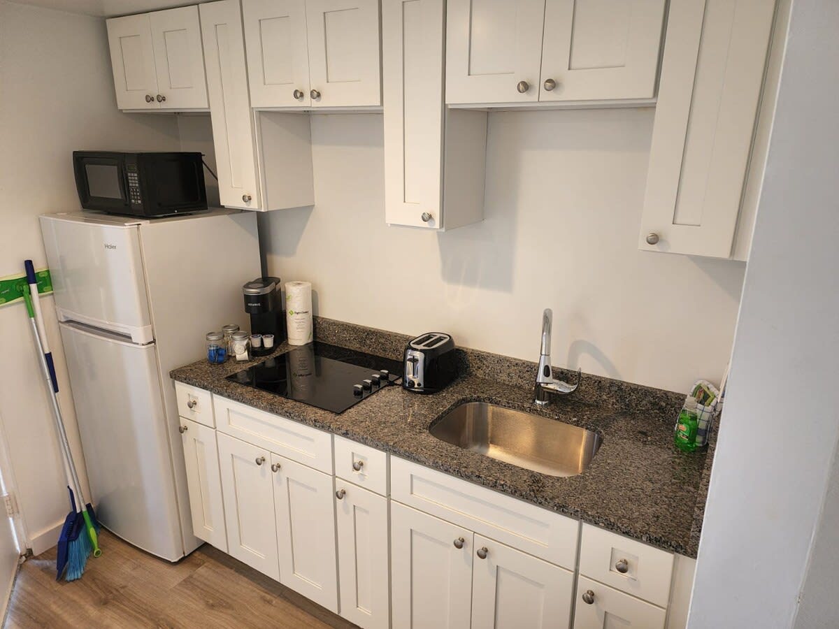 Listing image 6