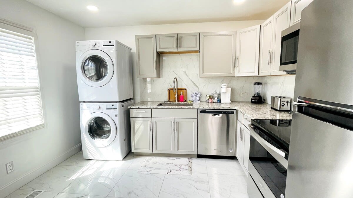 Listing image 7