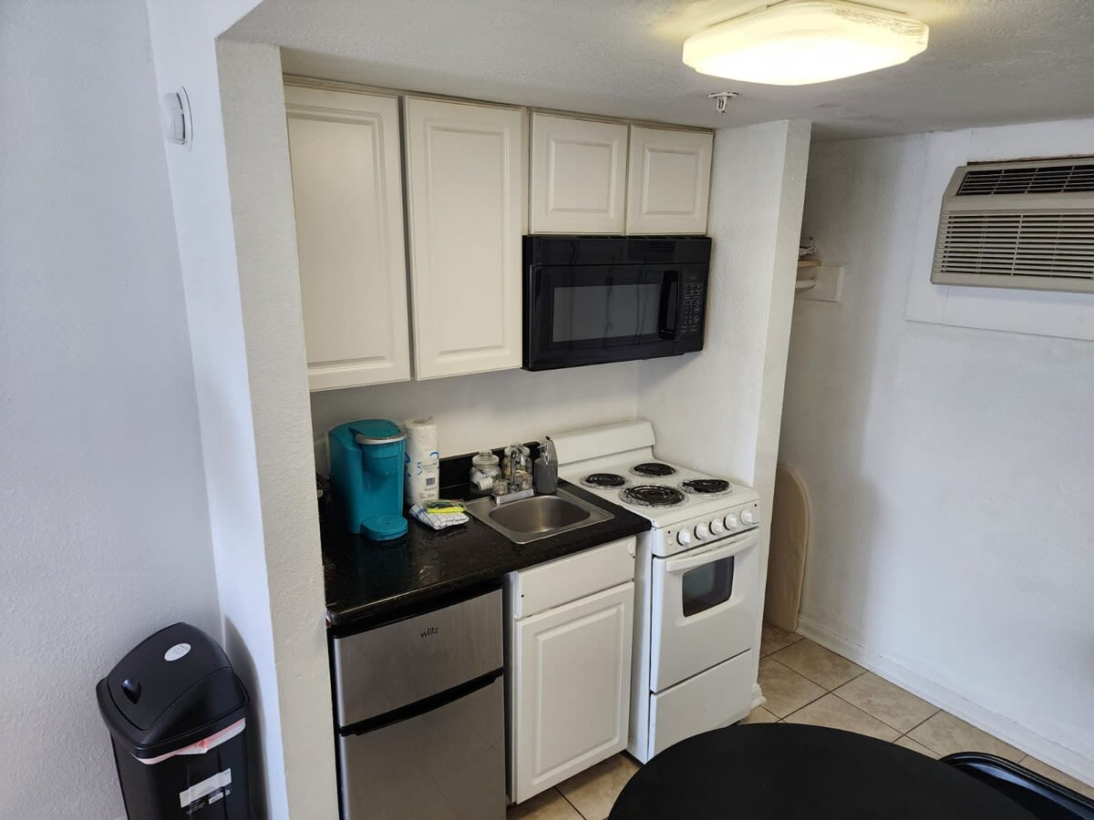 Listing image 6