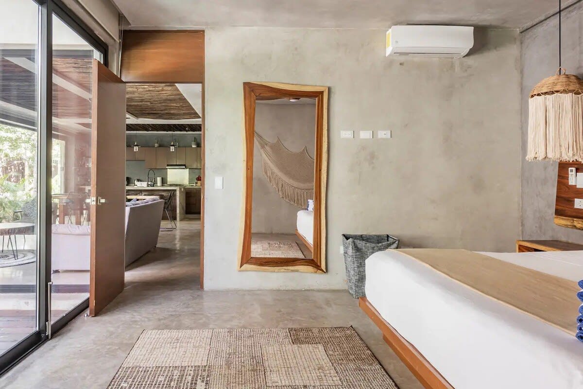 Main floor bedroom 2