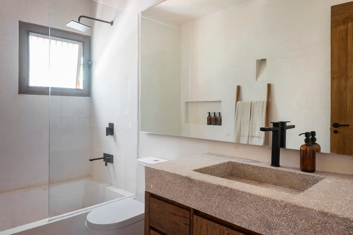 Full bathroom in Bedroom #3.