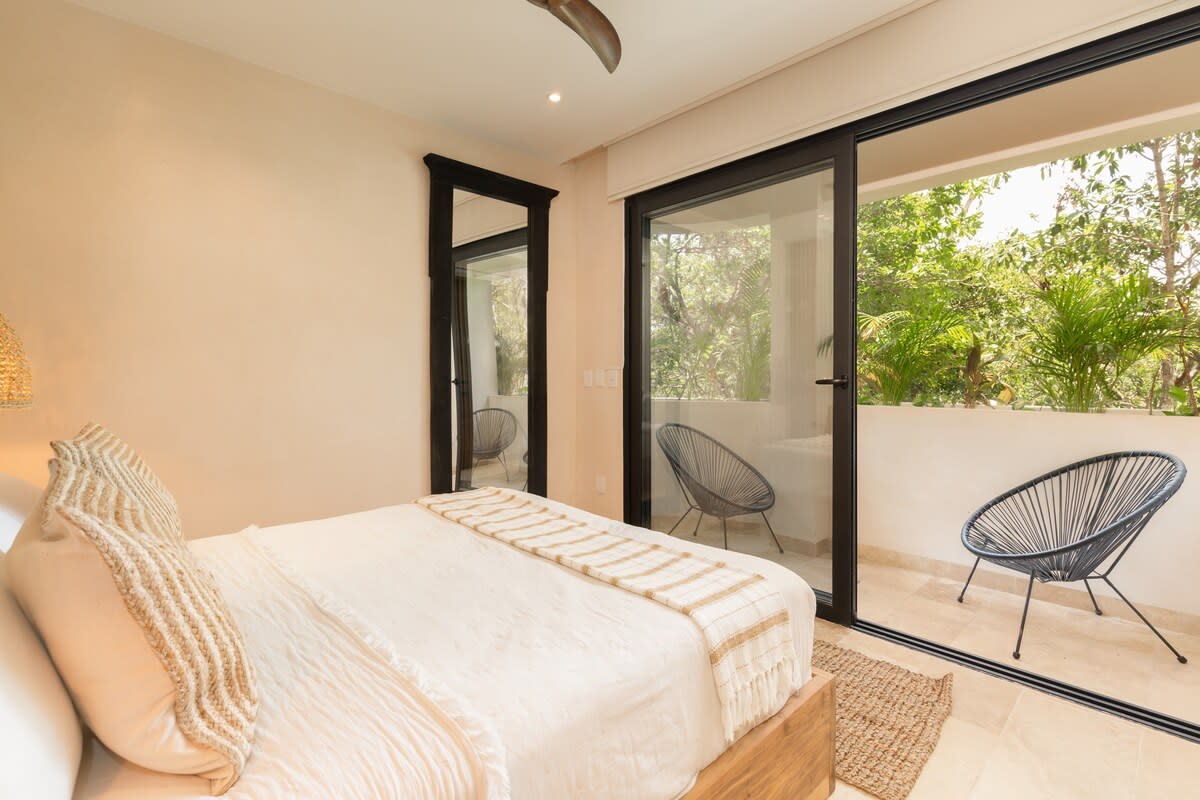 Bedroom #3, with air conditioner & fan