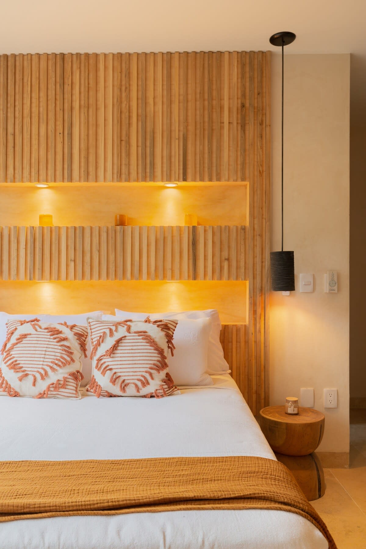 Bedroom #2, with ensuite kitchen, dining area, sofa, smart tv