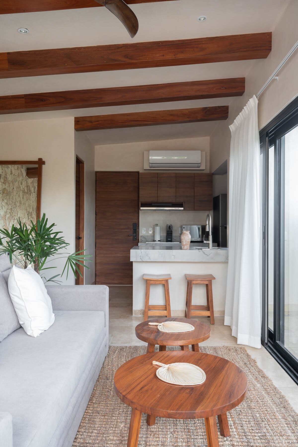 Details of the main living room.