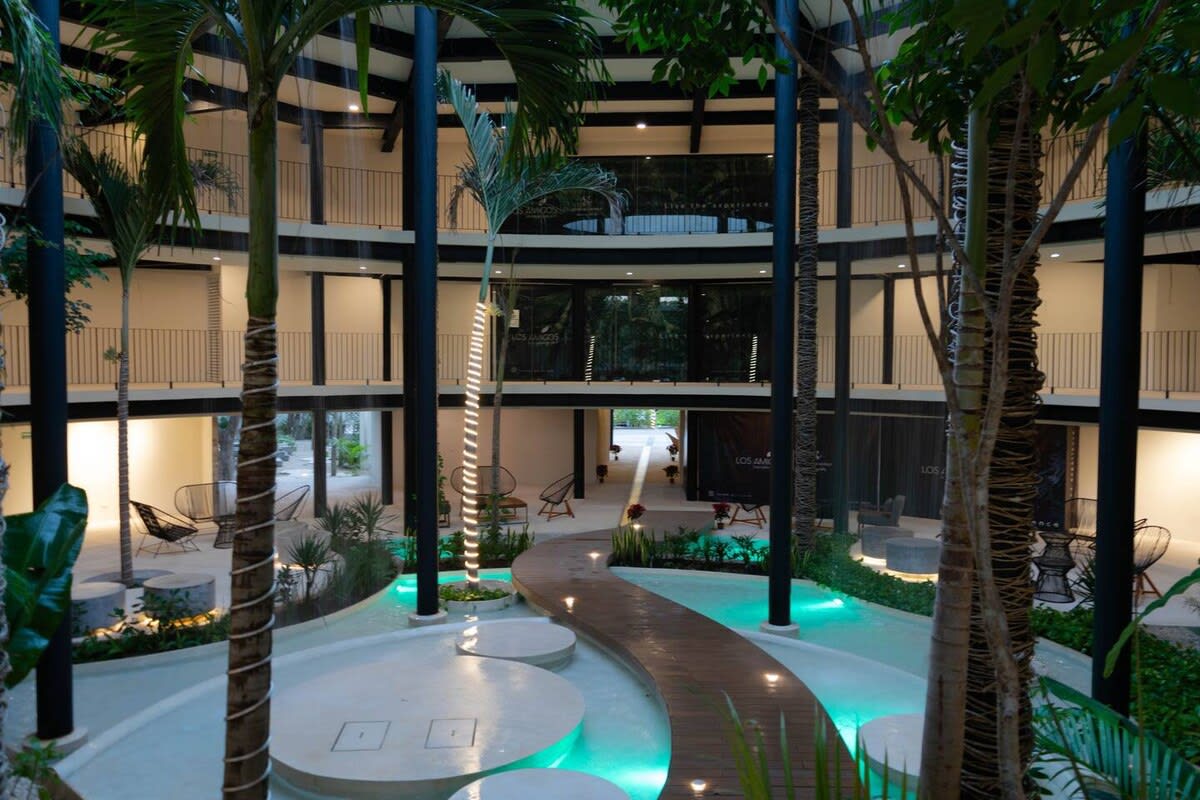 Beautiful entrance to the complex.