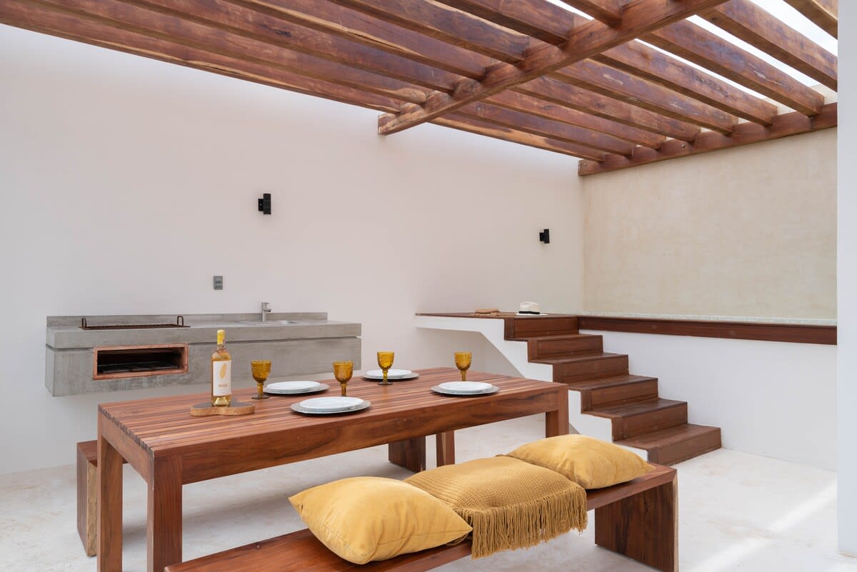 First floor terrace / seating & dining area, grill, plunge pool.