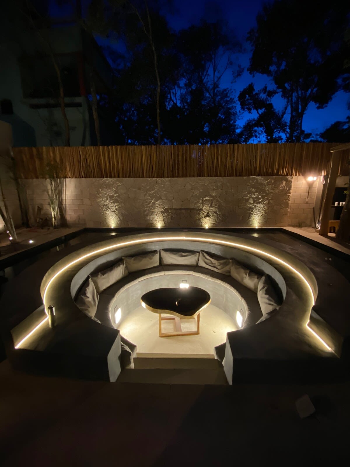 Lounge area at the pool @night