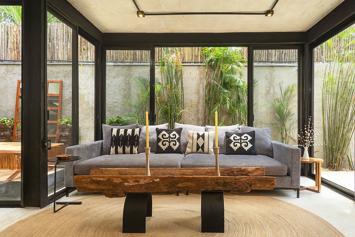 Chic living room